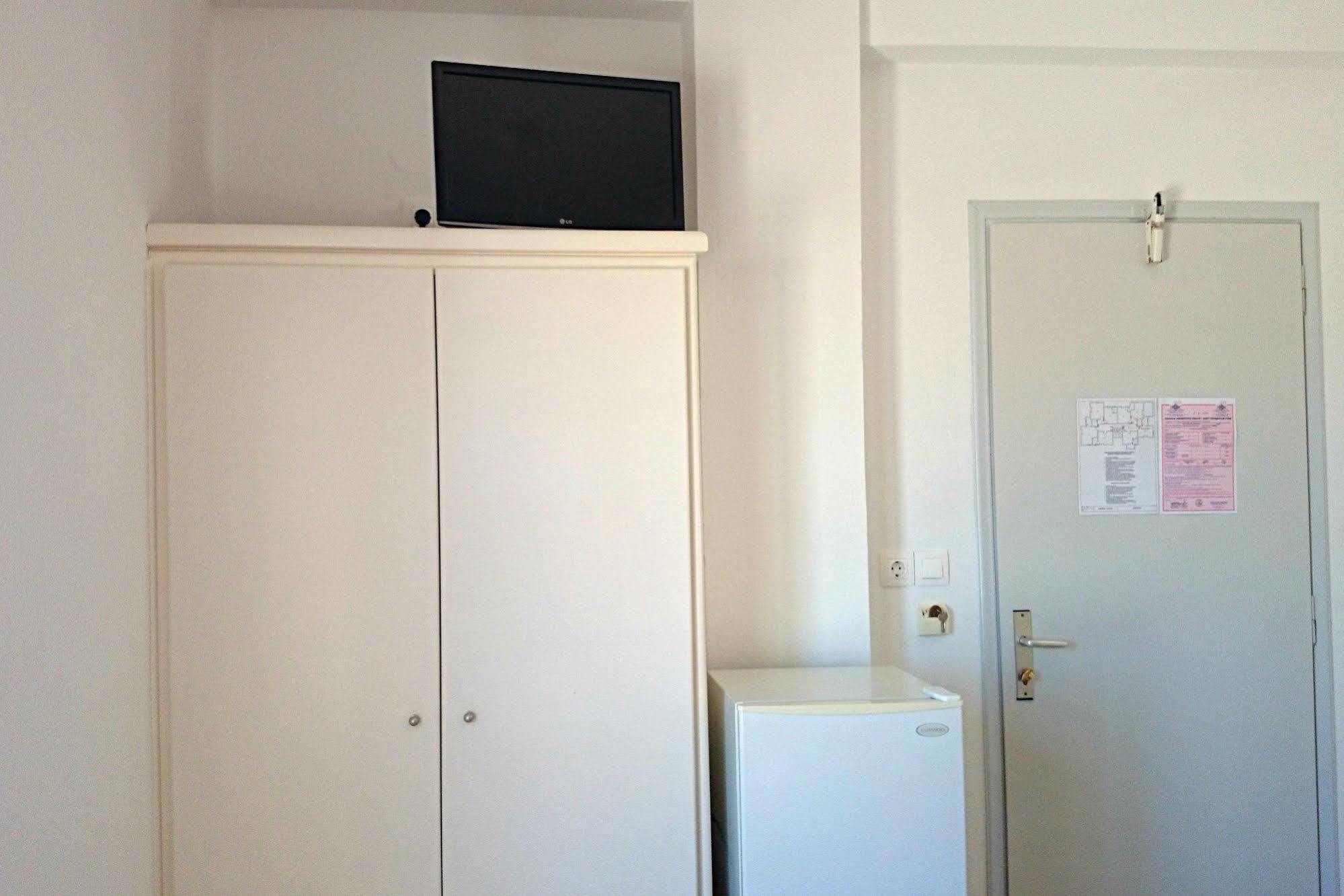 Athena Rooms Chora  Exterior photo