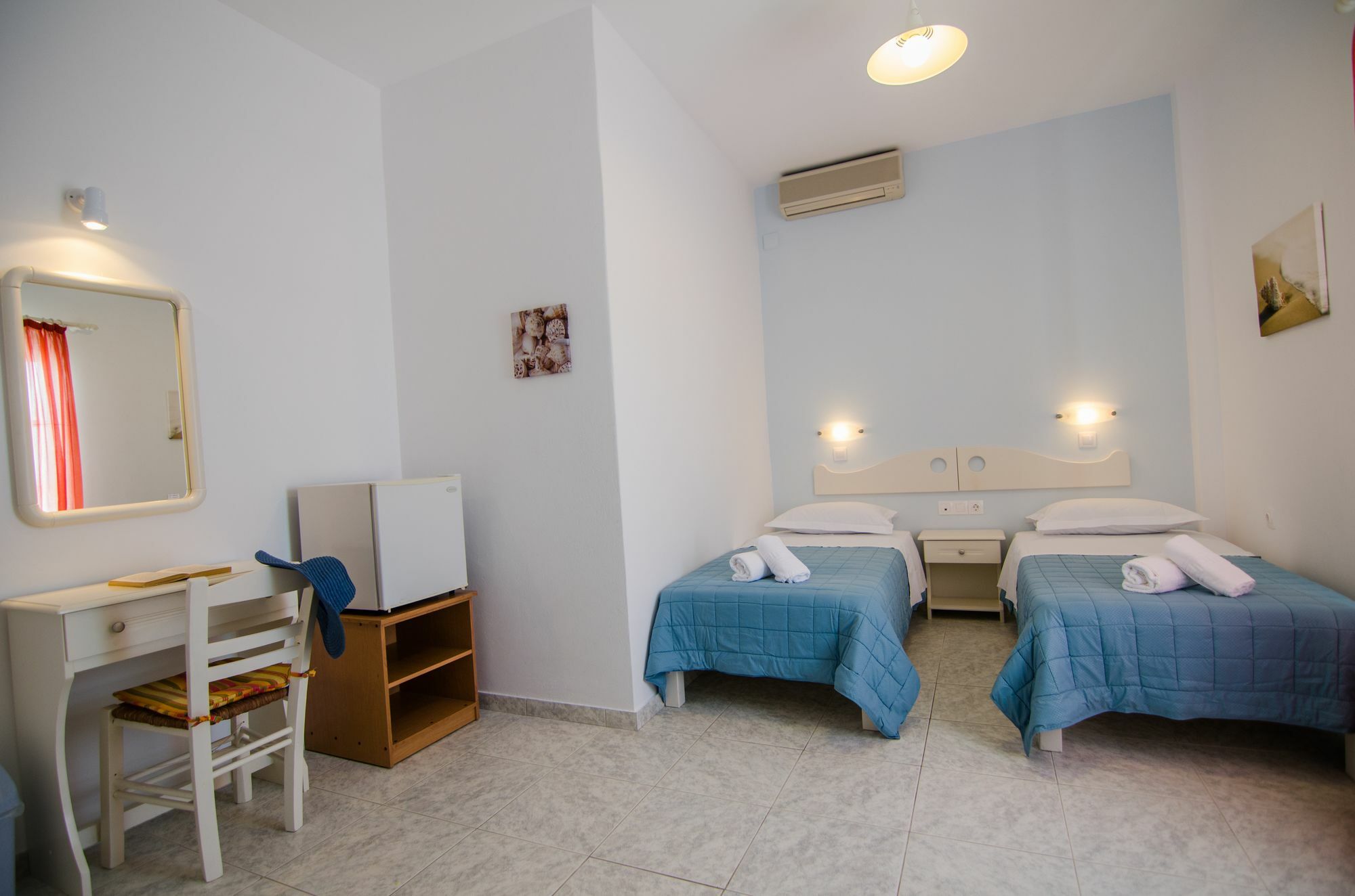 Athena Rooms Chora  Exterior photo